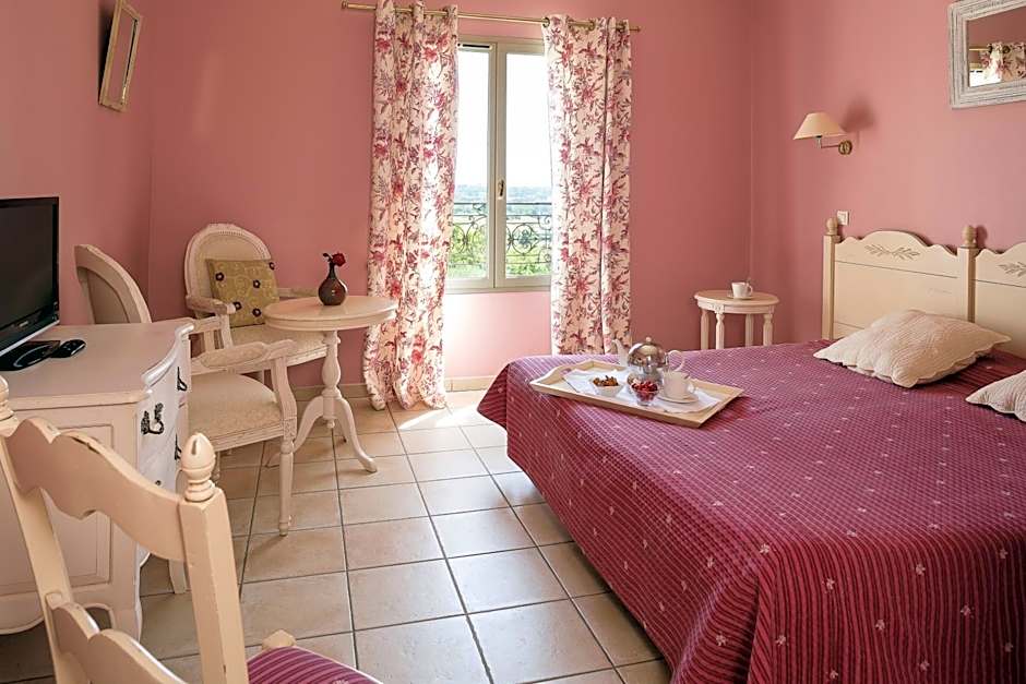 Le Clos De Pradines