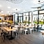 elaya hotel augsburg, Trademark by Wyndham