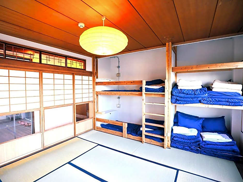 chAho Hostel Nirasaki / Outdoor Base