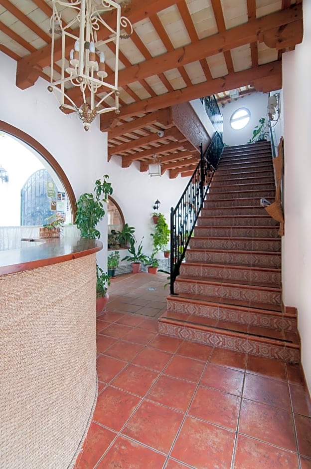 Hotel Restaurante Blanco y Verde