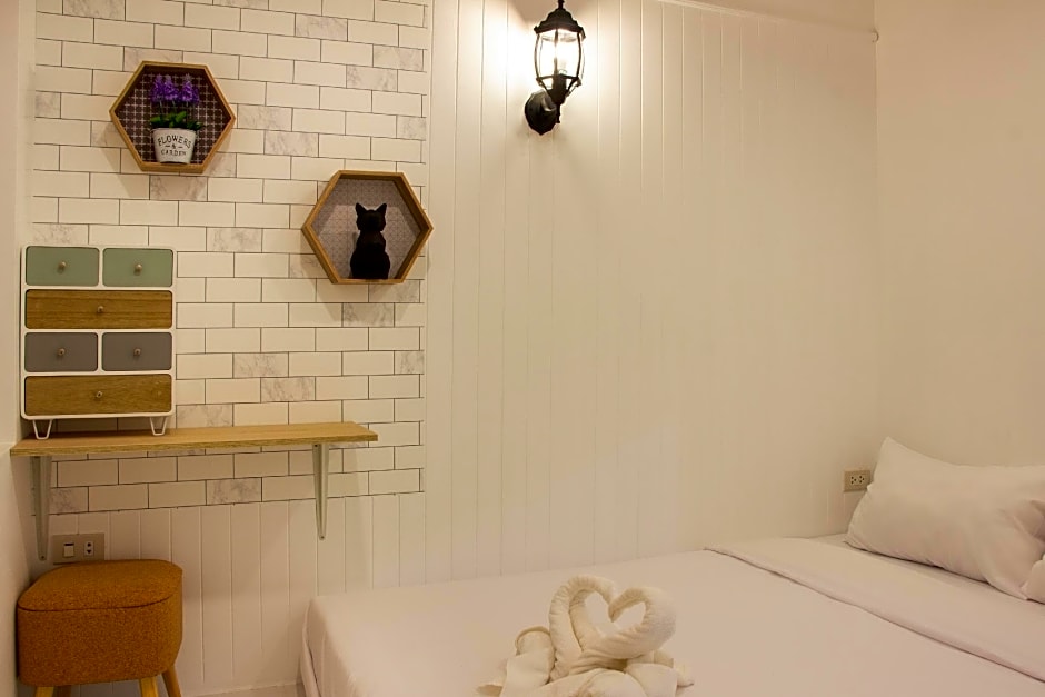 The bed boutique house