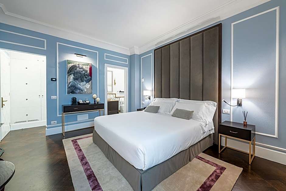 Glimpse Hotel