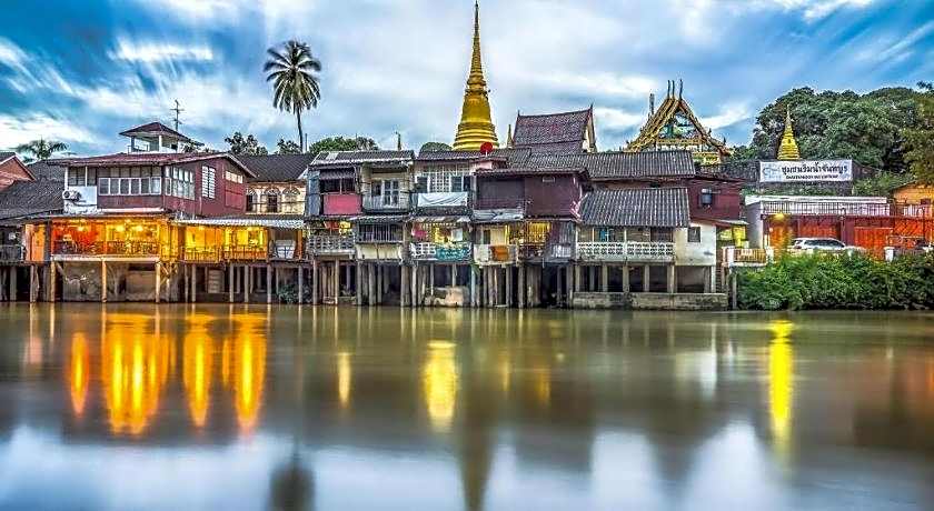 CHANTHABURI CENTER