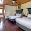 The Ridgeway Inn
