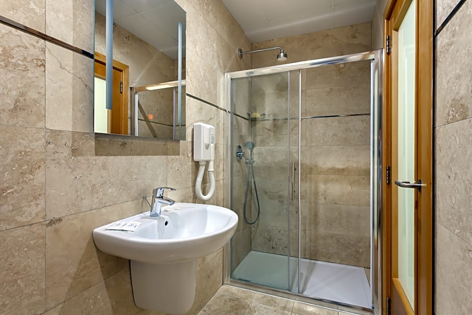 Photo 1 of 2 of Standard 1 Double Bed or 2 Beds, Balcony