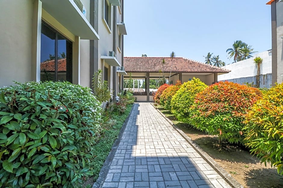 Grand Senggigi Hotel