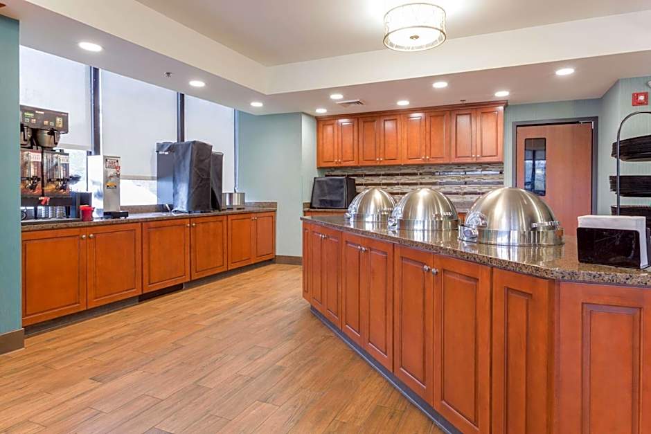 Drury Inn & Suites Birmingham Grandview