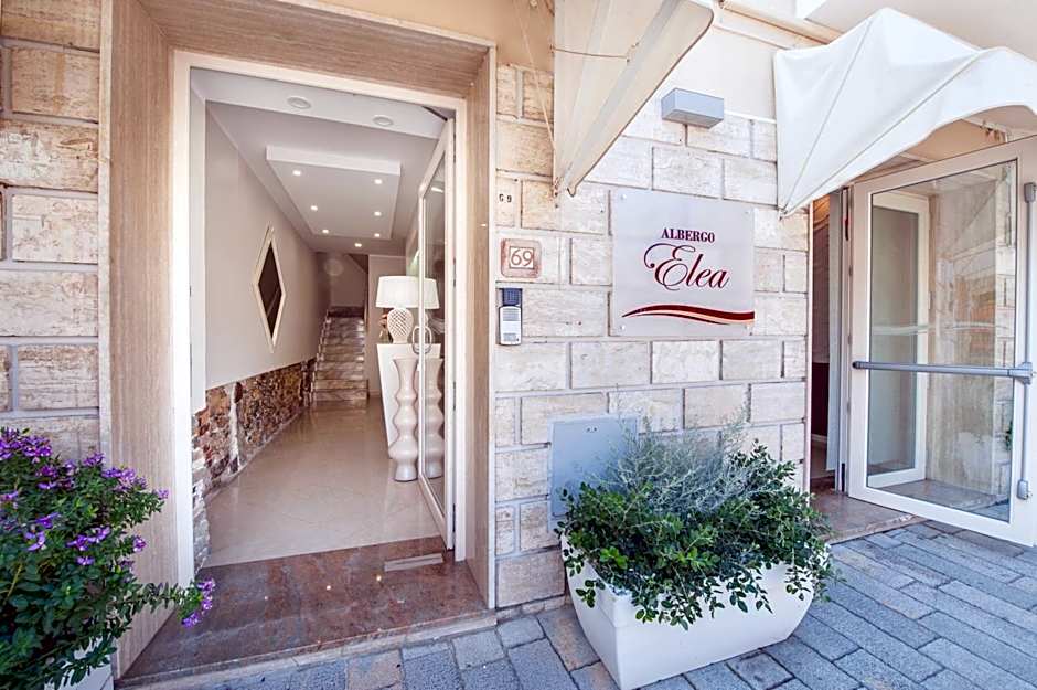 Albergo Elea — 36 fotoğraftan 1. fotoğraf