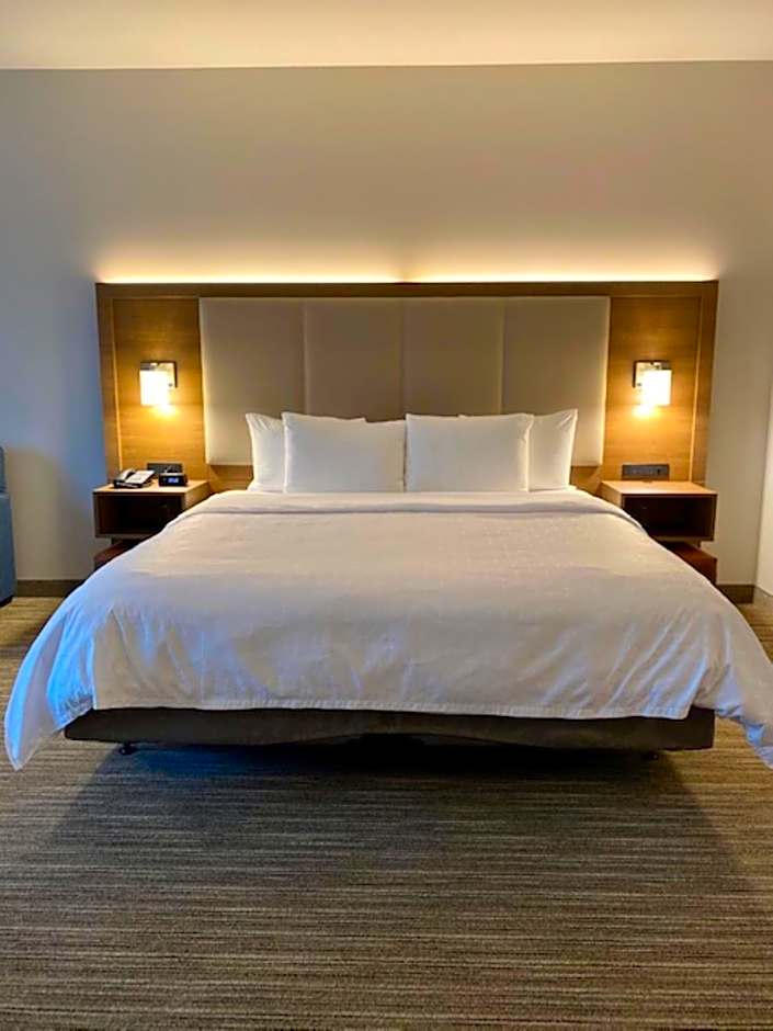Holiday Inn Express And Suites The Dalles By IHG