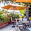 The Inn at 1252 Monterey
