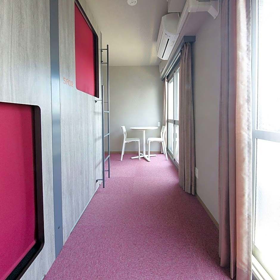 Beagle Tokyo Hostel & Apartments