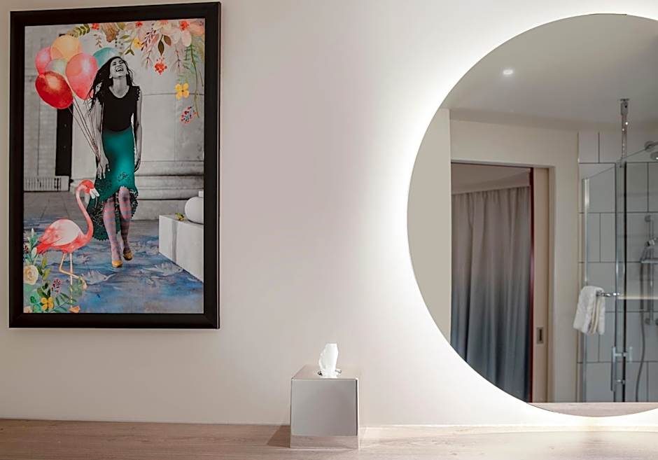 Hampton By Hilton London City