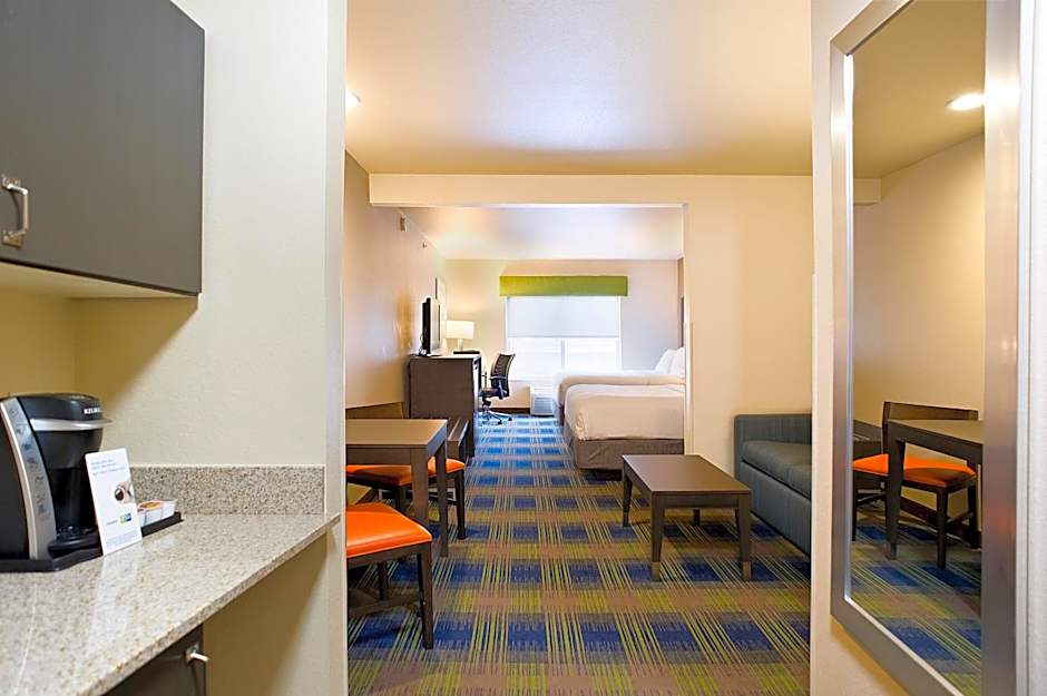 Holiday Inn Express Hotel & Suites Brookings By IHG