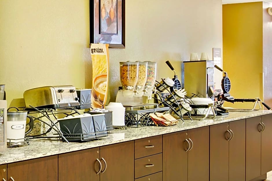 Microtel Inn &amp; Suites By Wyndham Bryson City