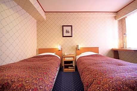 Room Selected at Check In - Smoking