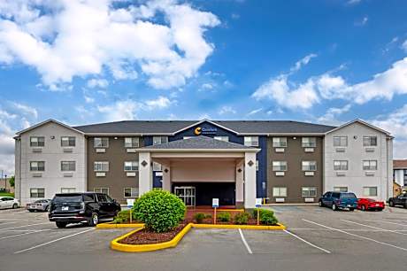 Comfort Inn & Suites North Greenfield