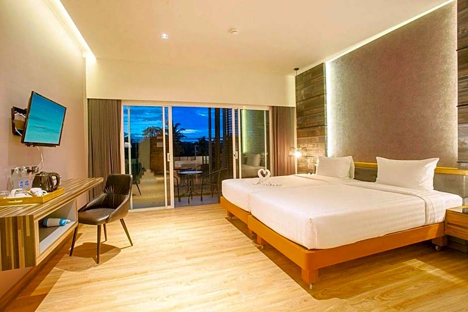 The Glory Gold Hotel