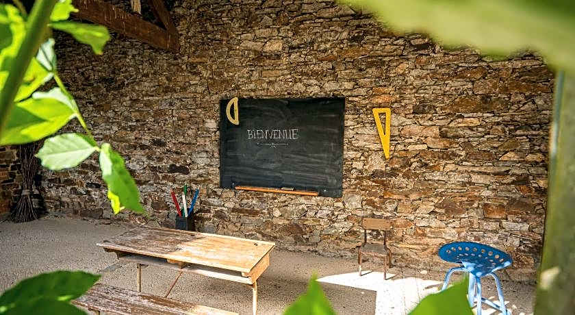 Le DOMAINE DES ECOLIERS B&B