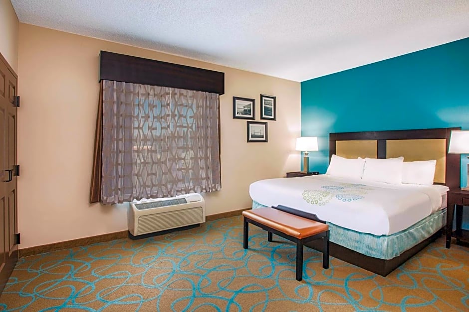 La Quinta by Wyndham Kingsland/Kings Bay Naval B