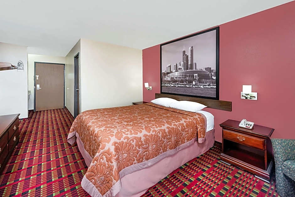 Super 8 by Wyndham Paris IL