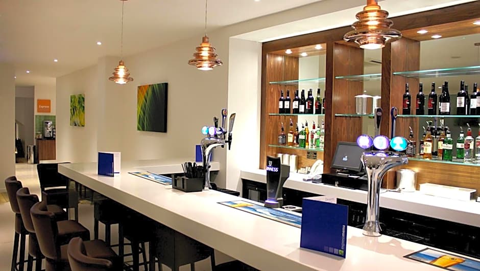 Holiday Inn Express Wakefield By IHG