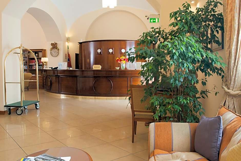 Le Cheminée Business Hotel Napoli