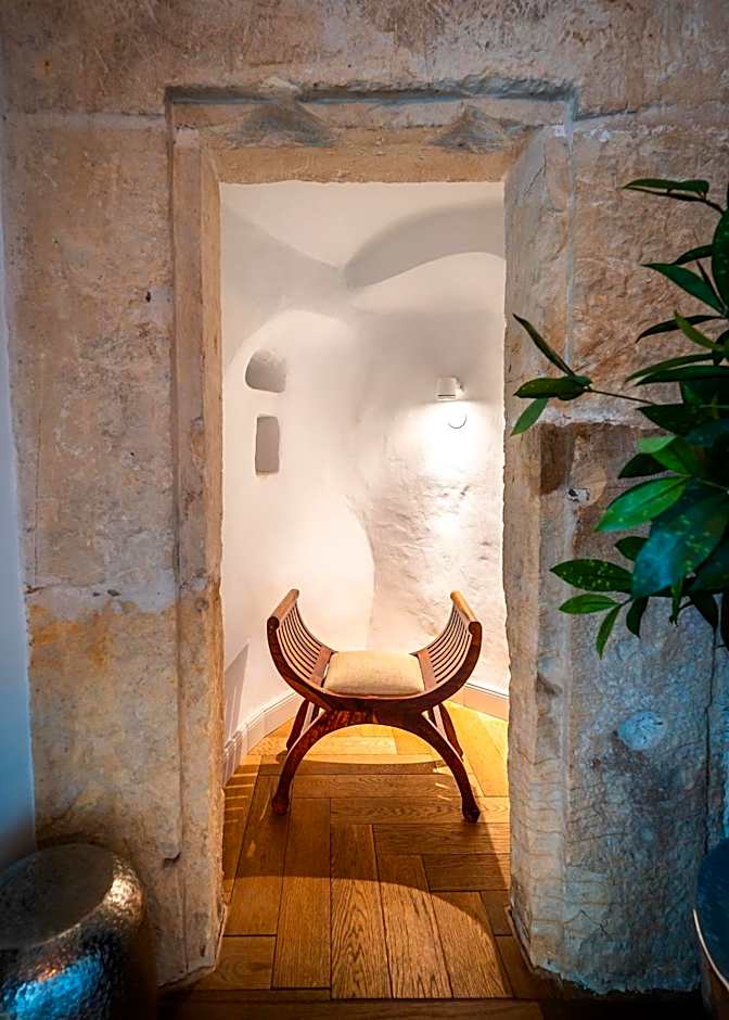 Old Royal Post Boutique Hotel & Premium Suites