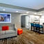 Hampton Inn & Suites Raleigh Cary Lenovo Center