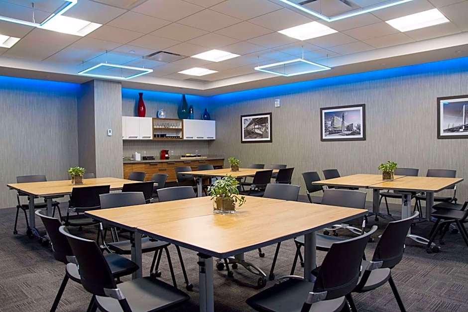 Hilton Montreal Laval