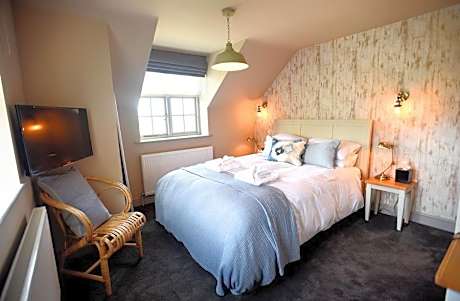 Standard Double Room with Sea View