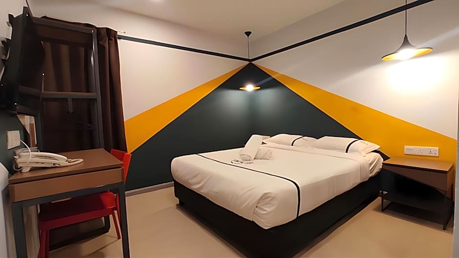 Smile hotel C180 Cheras Selatan