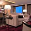 Renaissance by Marriott Newark Airport Hotel