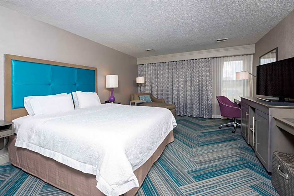 Hampton Inn By Hilton Midland