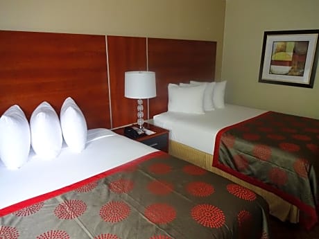 Queen Room with Two Queen Beds  Smoking
