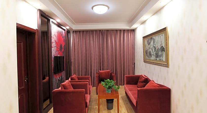 GreenTree Alliance Hulunbeier Zhalantun Railway Station Hotel