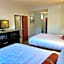 Days Inn & Suites by Wyndham Lakeland