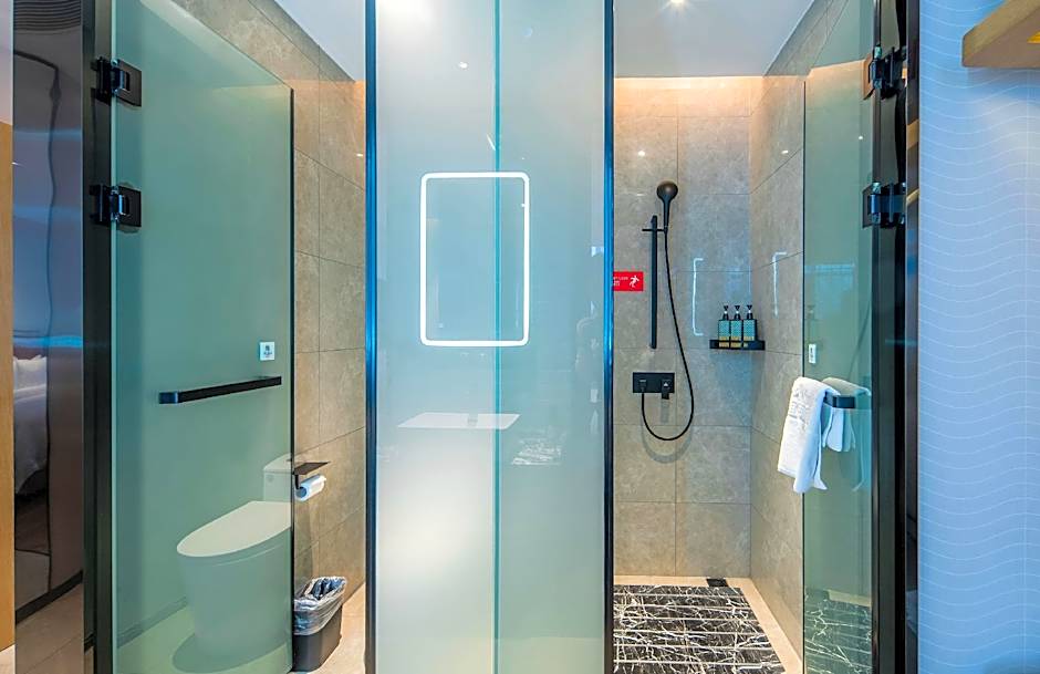 Echarm Hotel Luoyang Yiyang
