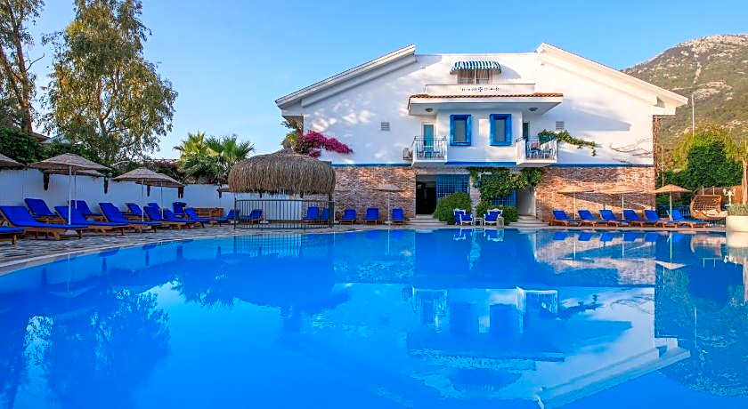 Monta Verde Hotel & Villas