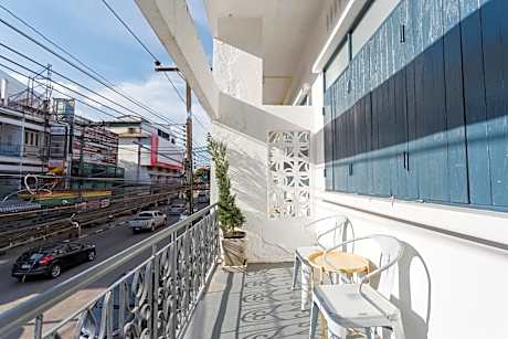 Twin Room with Balcony