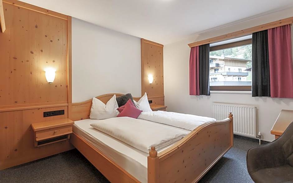 first mountain Hotel Ötztal