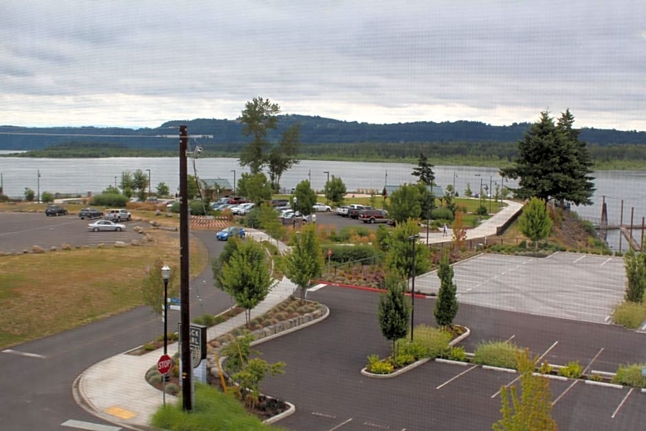 Best Western Plus Port of Camas-Washougal Convention Center