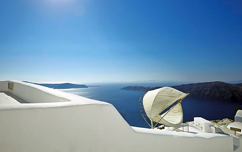 White Santorini Suites & Spa