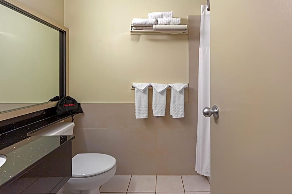 Best Western High Road Inn