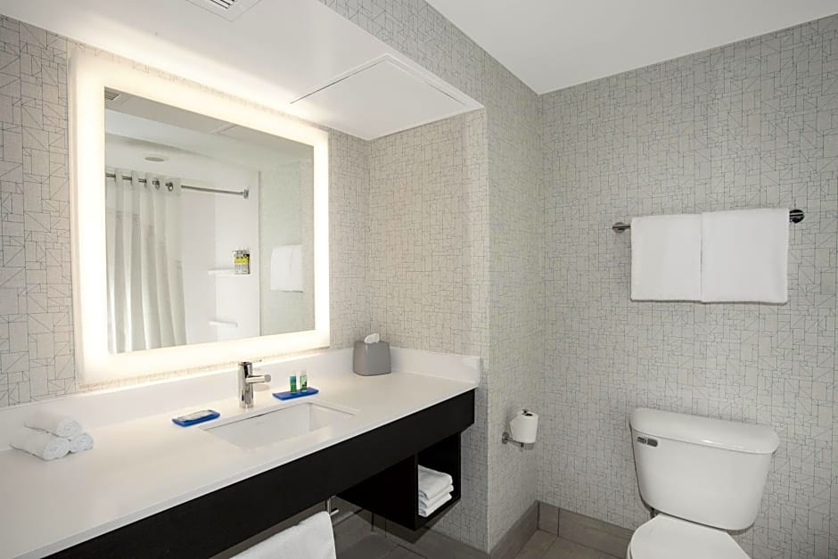 Holiday Inn Express & Suites Culpeper By IHG