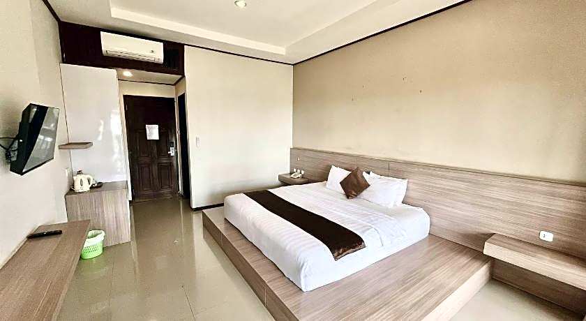 Surya Kencana Seaside Hotel