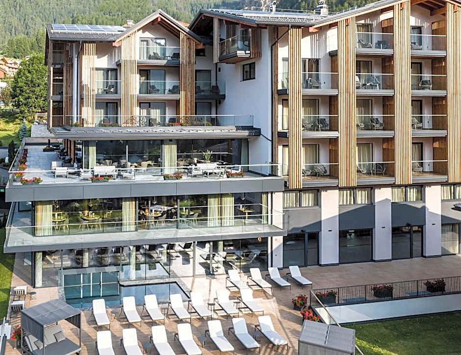 Ciampedie Luxury Alpine Spa Hotel