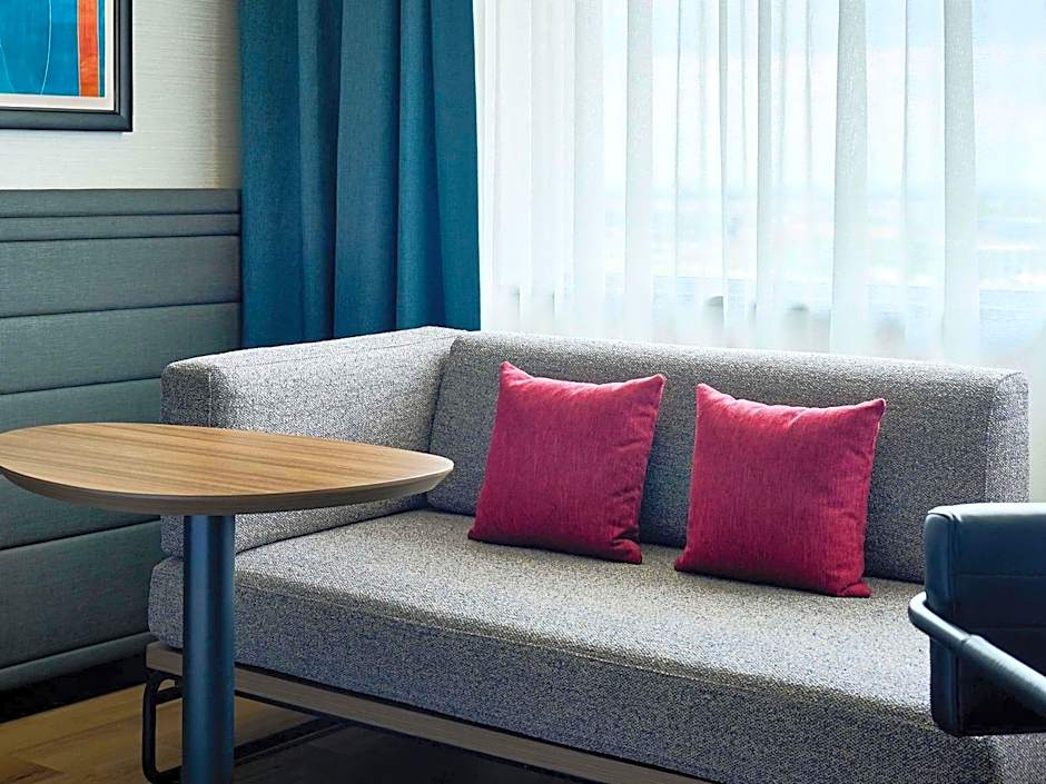 Novotel Toronto Vaughan Centre Hotel