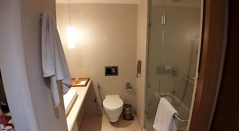 Platinum Hotel