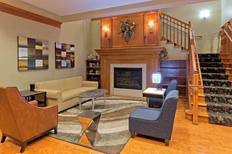 Queen Room with Two Queen Beds - Disability Access