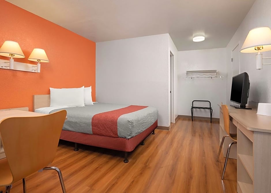 Motel 6 San Luis Obispo North